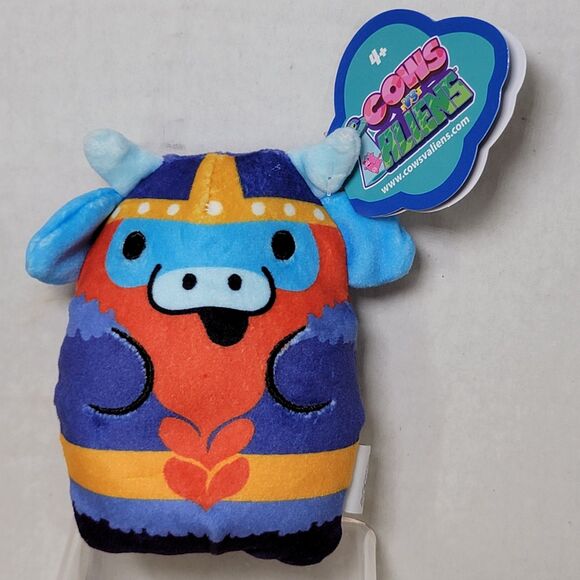 Cows vs Aliens: #035 Red - w/ tag - Picture 1 of 4